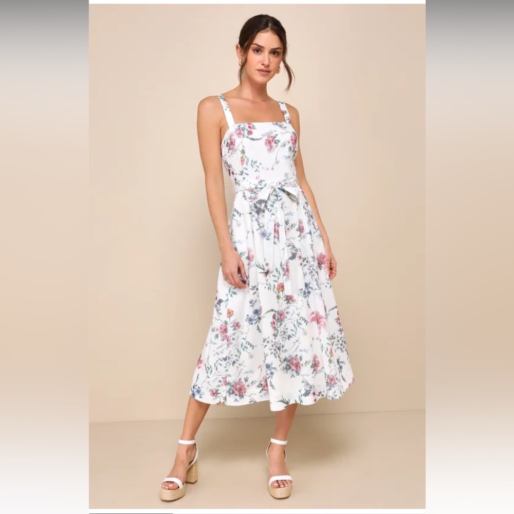 Nwot Lulus Dress Floral Small